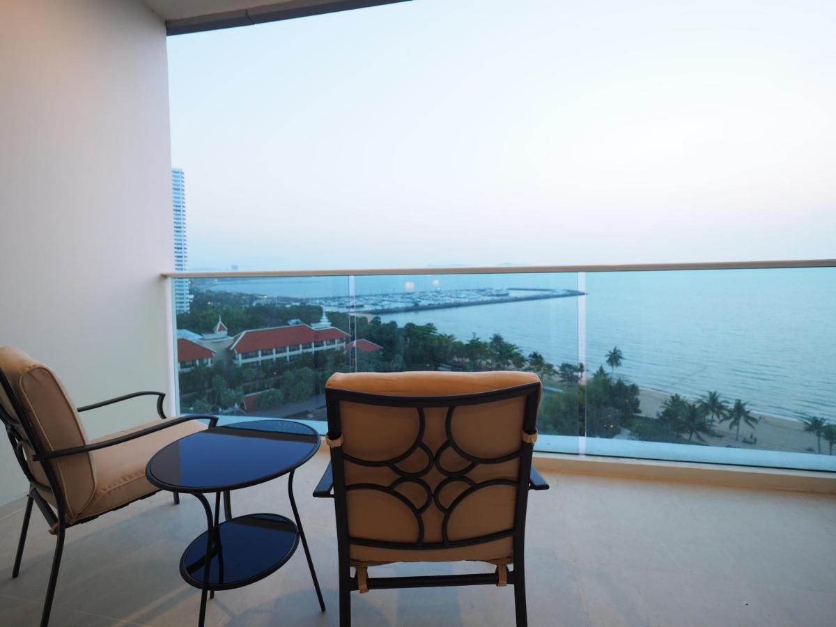 Movenpick Residences Pattaya With Ocean View Na Chom Thian Dış mekan fotoğraf